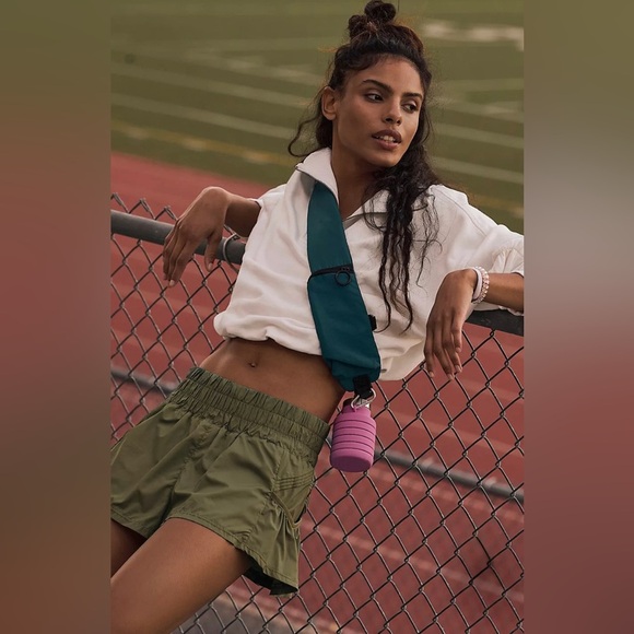 NEW FREE PEOPLE - Athletic Shorts with Built In Underwear in Dark Green Size S - Picture 5 of 6